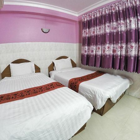פנום פן Capitol 3 Guesthouse מראה חיצוני תמונה