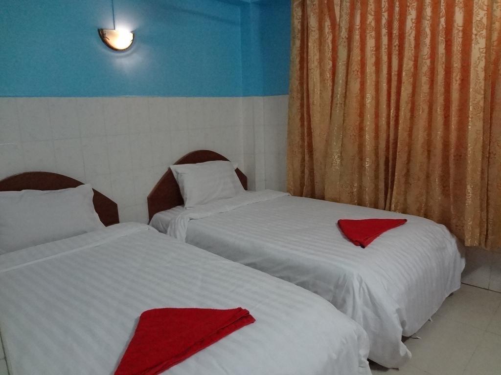 פנום פן Capitol 3 Guesthouse מראה חיצוני תמונה