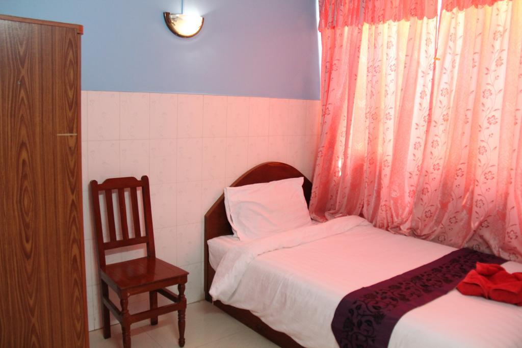 פנום פן Capitol 3 Guesthouse מראה חיצוני תמונה
