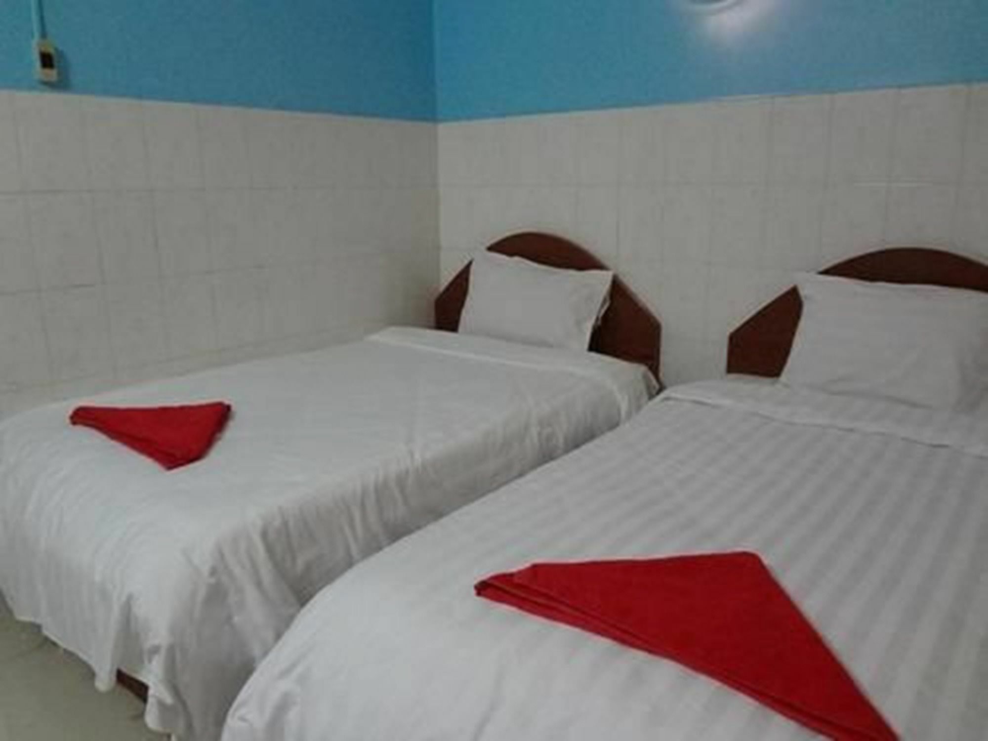 פנום פן Capitol 3 Guesthouse מראה חיצוני תמונה
